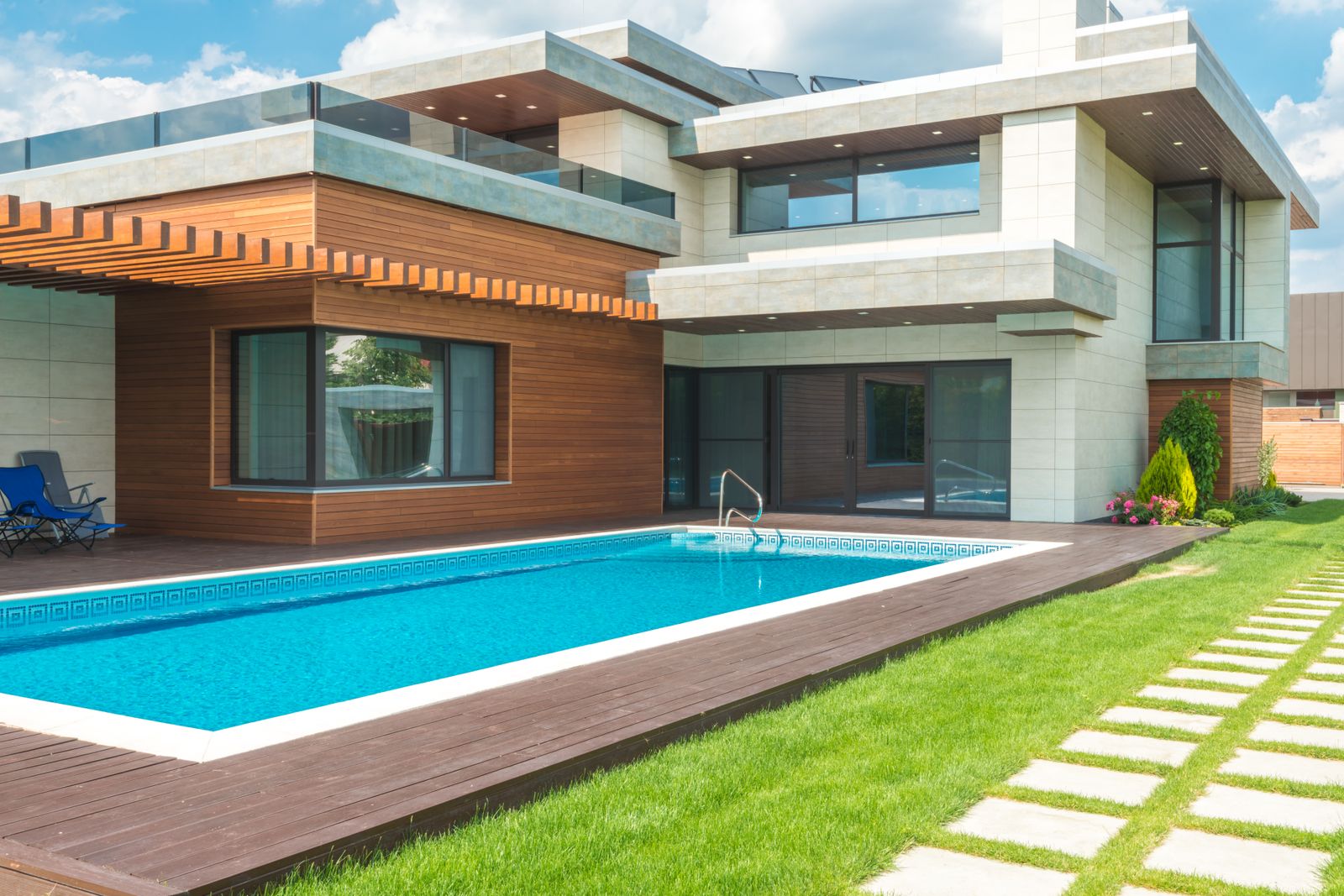 Build With Care — North Shore Pool